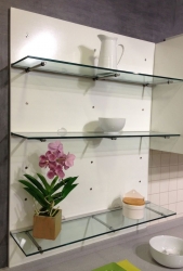 mueble-cocina-blanca-estanteria.jpg